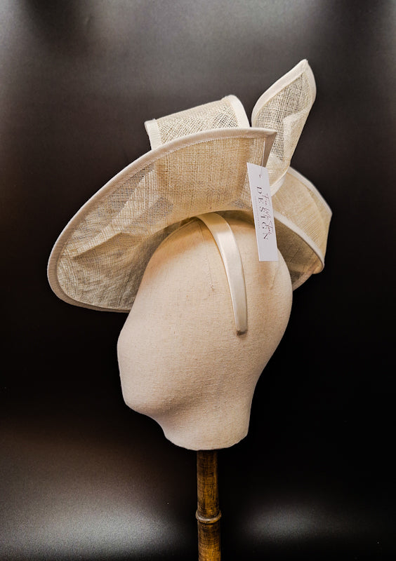 Ivory Fascinator